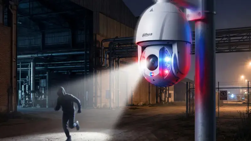 Cámara vigilancia detectanto instrusión