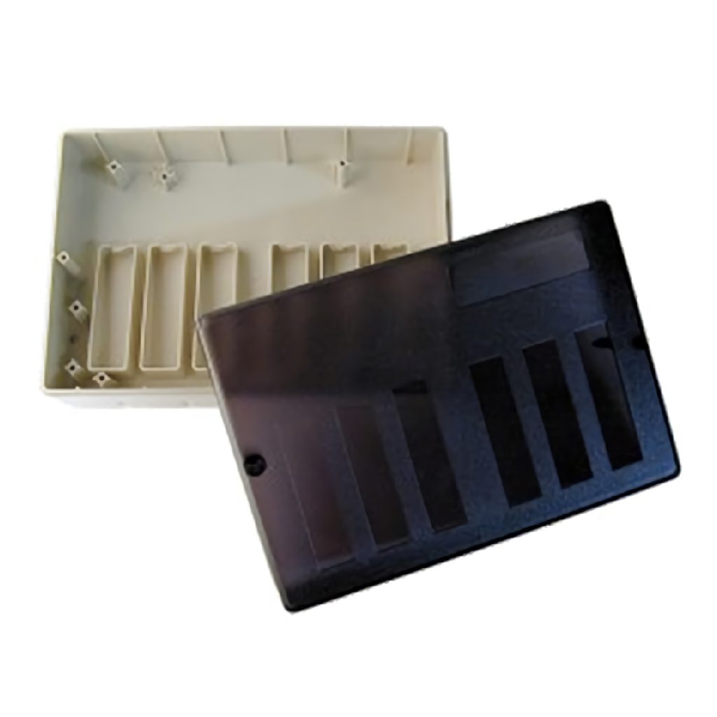 Caja en ABS y características ignífugas V0 para un máximo de 6 módulos de la serie M700 o MI-DXXXX.