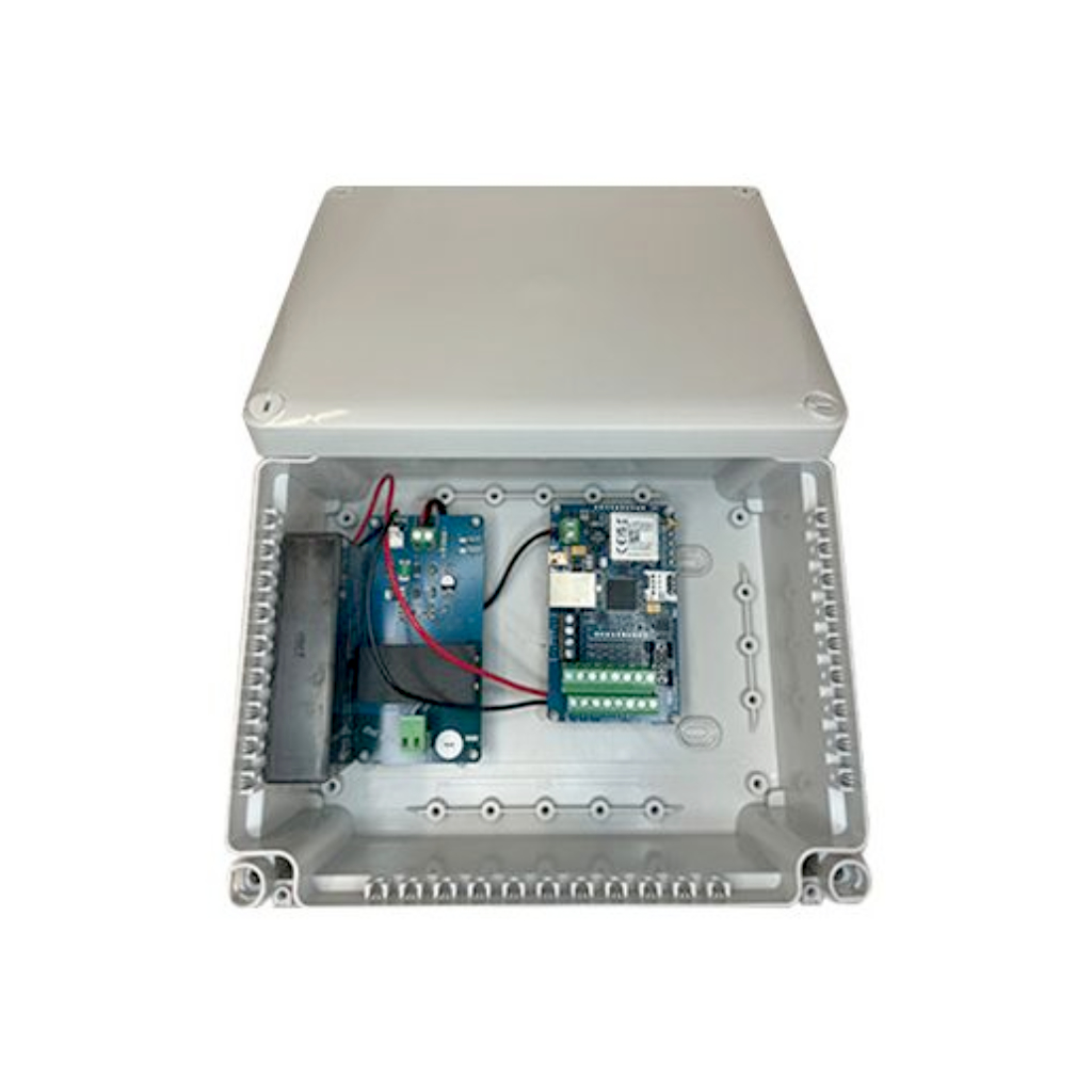Transmisor de alarmas IP/GPRS certificado EN54-21. Incluye caja, fuente de alimentación y bateria